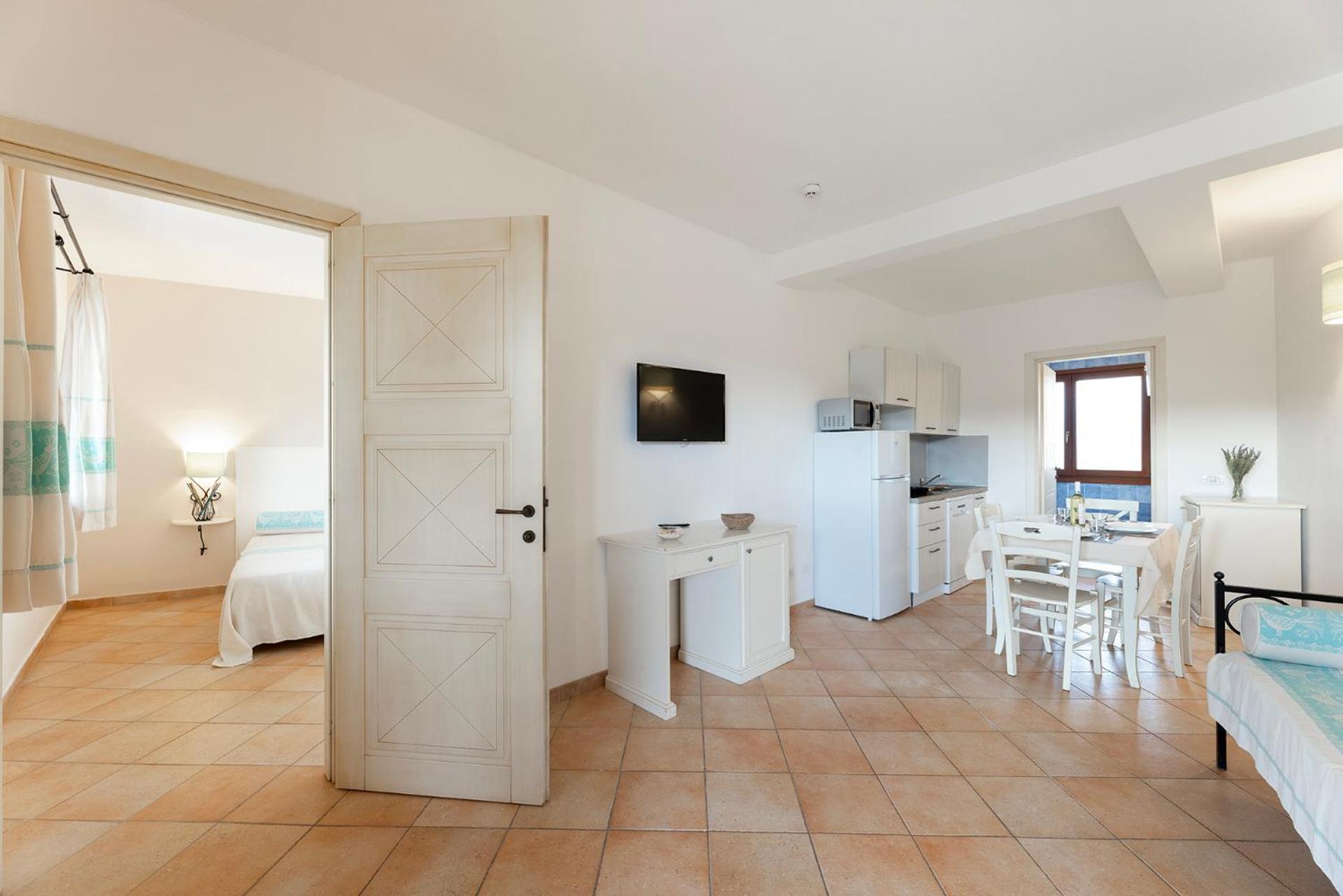 Residence Pierre & Vacances Vignola Mare Exteriör bild
