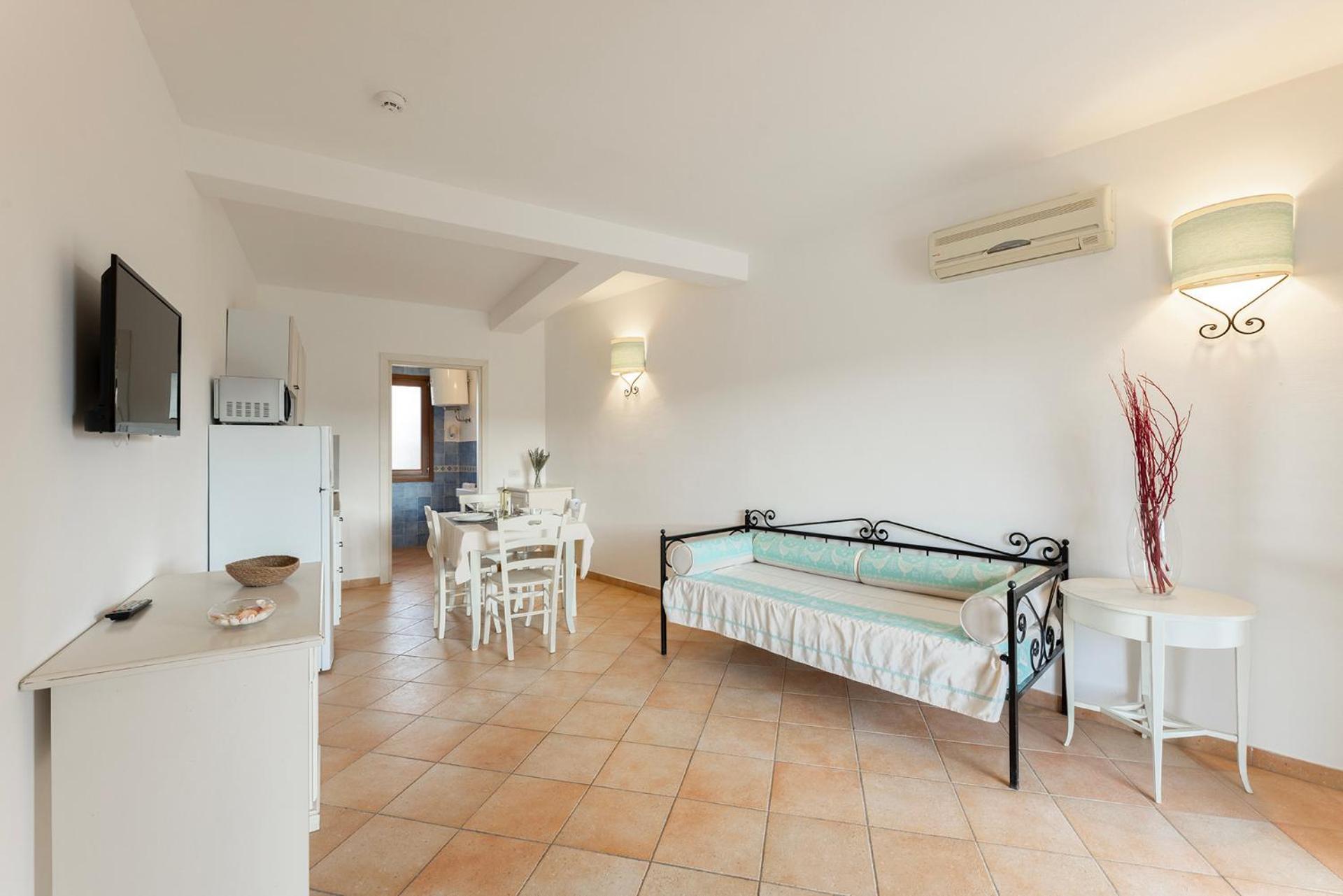 Residence Pierre & Vacances Vignola Mare Exteriör bild